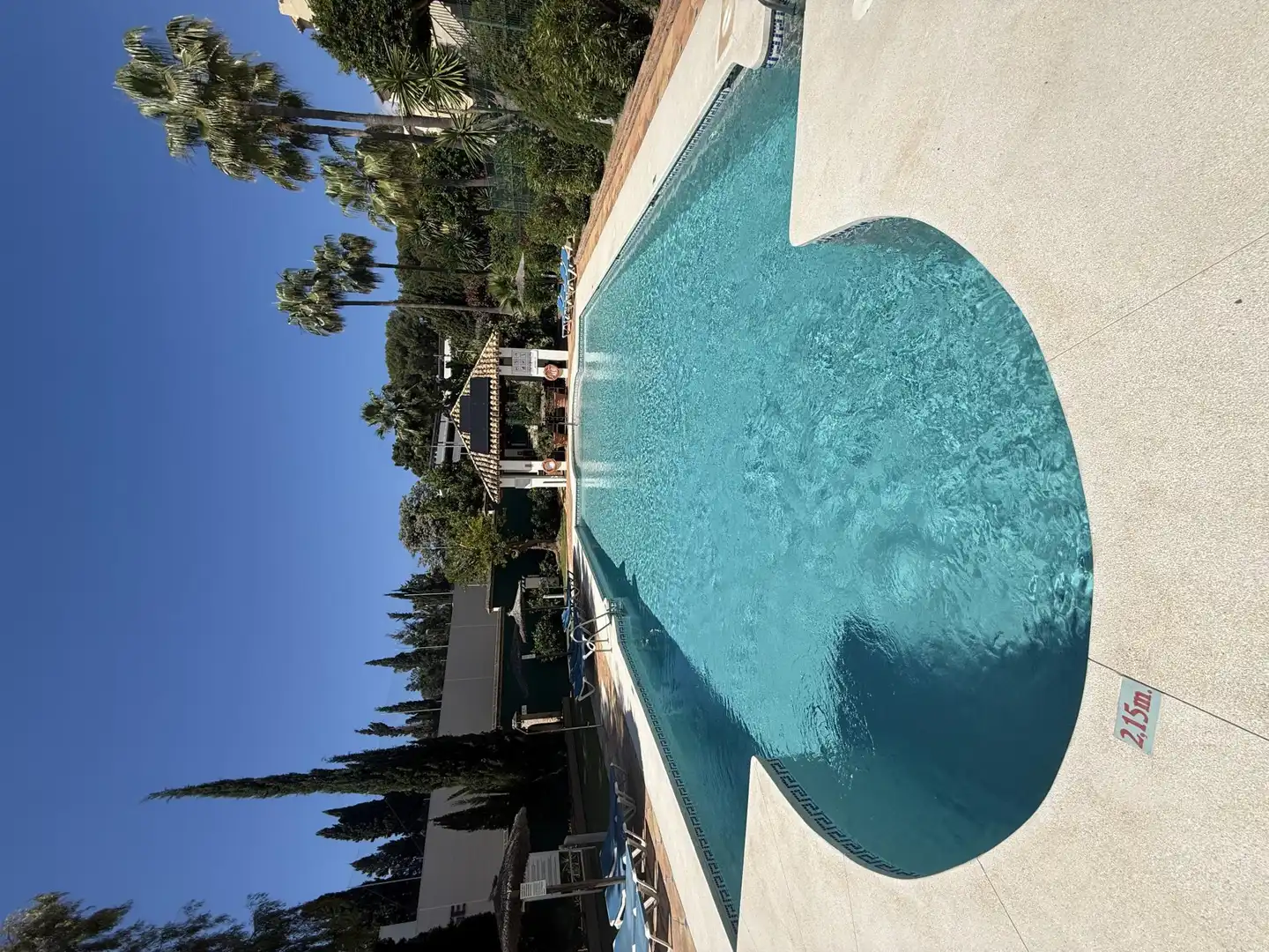 Piscina de Pis de lloguer en Marbella amb Aire condicionat, Calefacció i Jardí privat