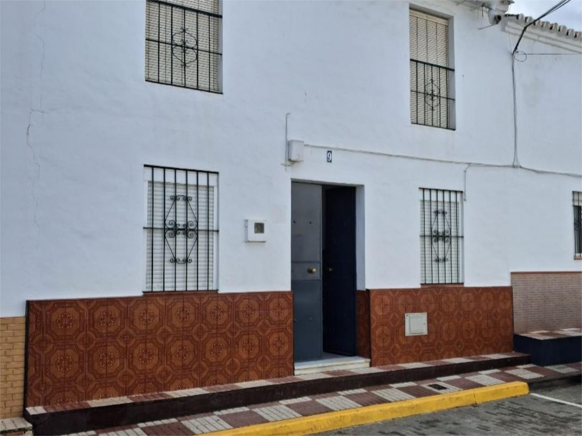 Casa adosada en venda a Calle Gregorio Medina, 9, Villamanrique de la Condesa Vista exterior de Casa adosada en venda en Villamanrique de la Condesa