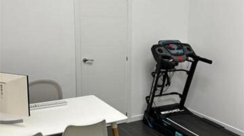 Foto 3 de Oficina de alquiler en Playa Poniente, Benidorm