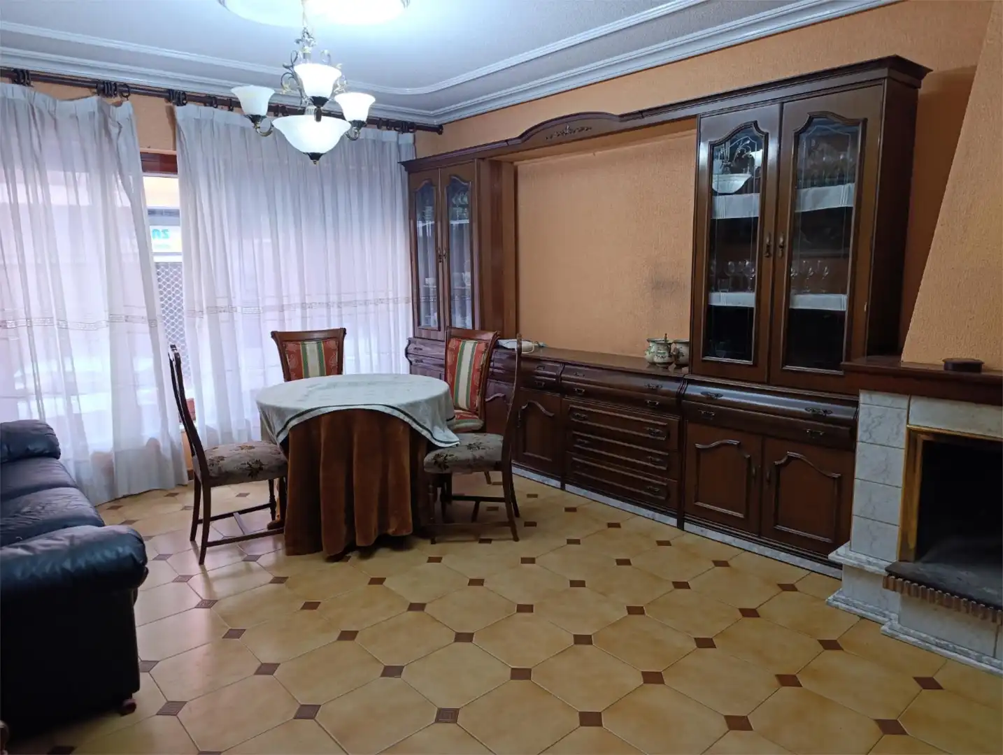 Detached homes for sale in Avenida Madrid, 12, La Coca - La Nia - Vistahermosa Dining room of Detached homes for sale in Aspe with Air Conditioner, Heating and Storage room