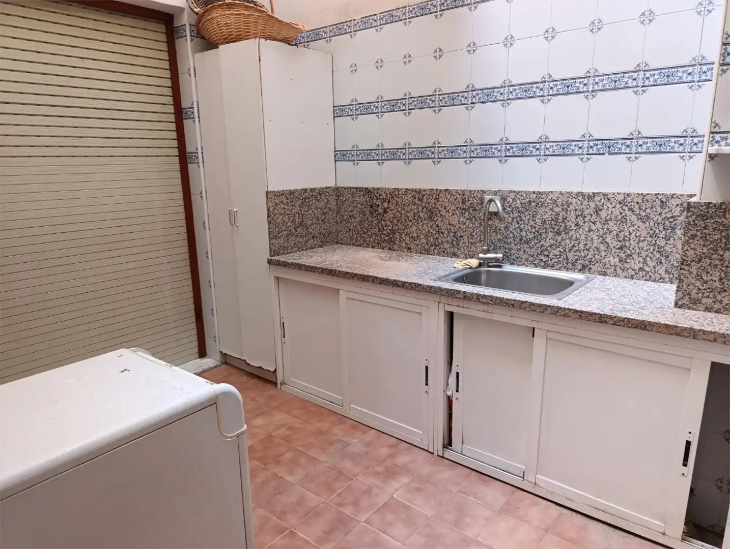 Detached homes for sale in Avenida Madrid, 12, La Coca - La Nia - Vistahermosa Kitchen of Detached homes for sale in Aspe with Air Conditioner, Heating and Storage room
