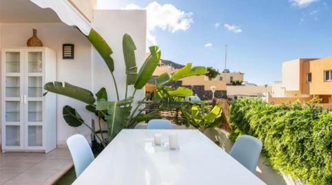 Foto 3 de Piso en venta en Avenida Kurt Konrad Mayer, 28, Playa Fañabé Alto, Adeje