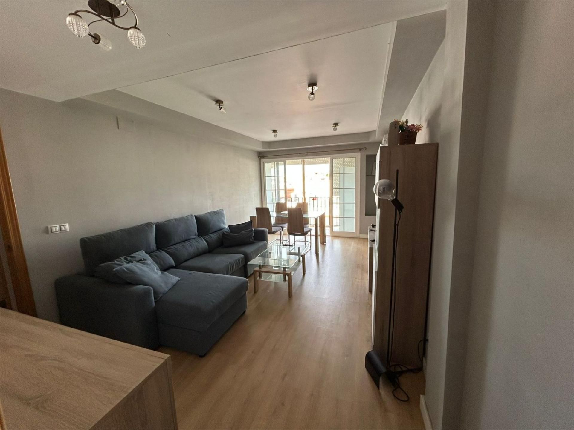 Sala d'estar de Pis en venda en Alcalá de Guadaira amb Aire condicionat i Terrassa