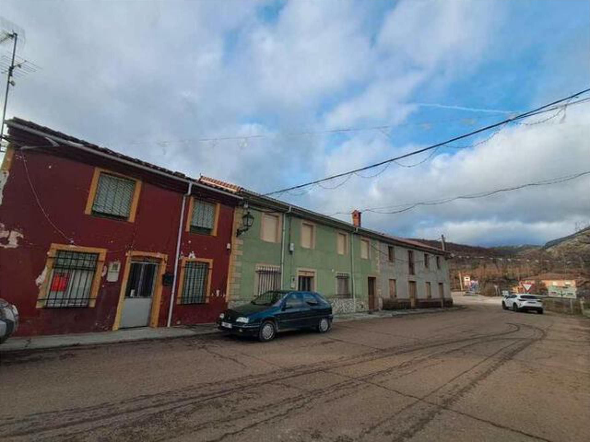 Vista exterior de Casa o xalet en venda en Santibáñez de la Peña
