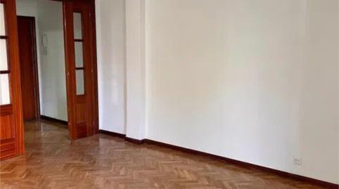 Photo 4 of Flat to rent in Calle Montejurra, 42, Ventas,  Madrid Capital