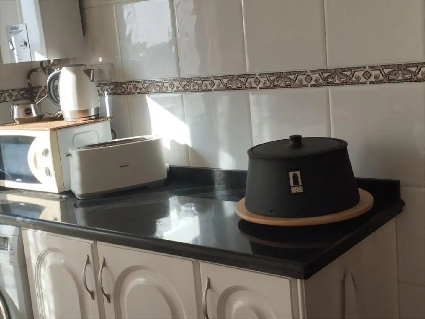 Room in Avinguda de Joan Fuster, 26, Saladar Kitchen of Flat for share in Dénia with Heating, Terrace and Swimming Pool