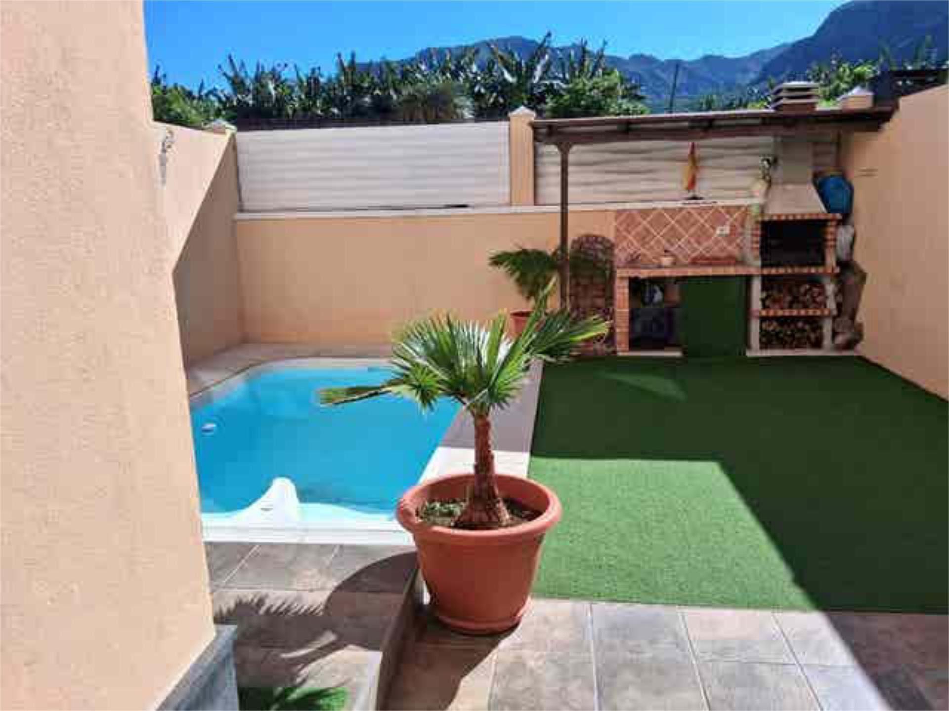 Garden of Single-family semi-detached for sale in Buenavista del Norte  with Terrace and Swimming Pool
