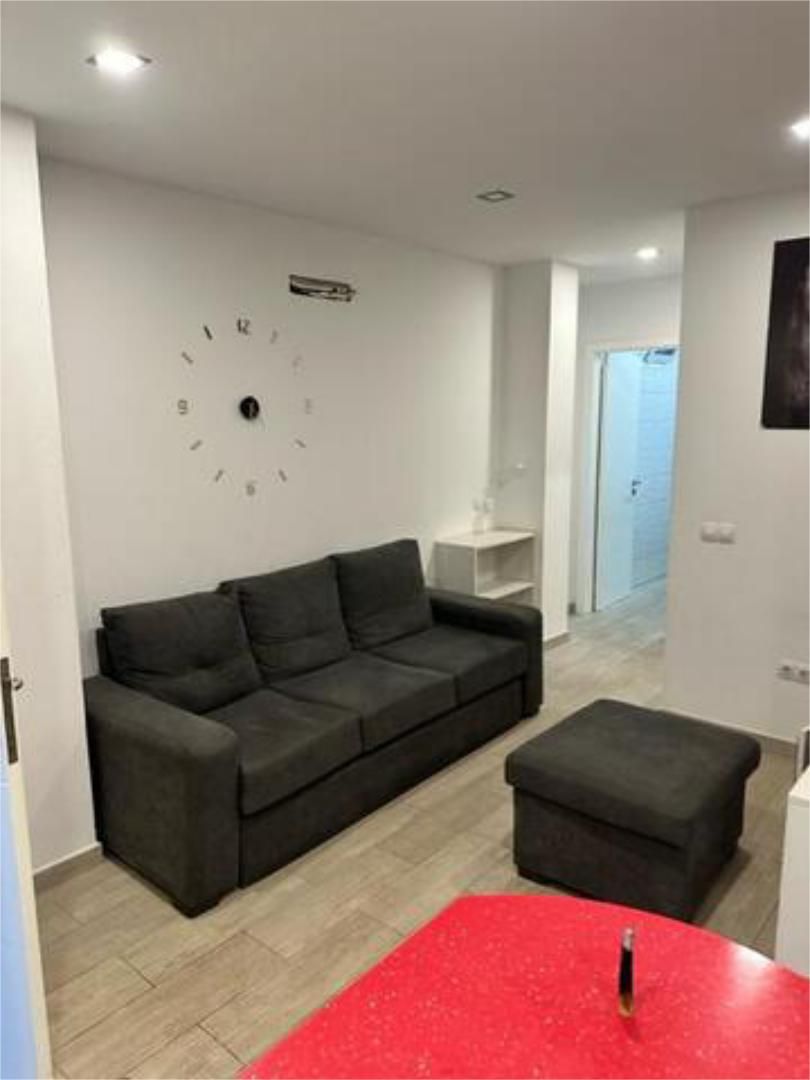 Study to rent in Castillo del Romeral - Juan Grande