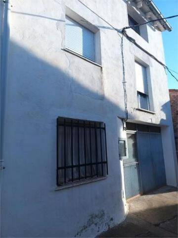 Casa-chalet en Venta en Alpuente