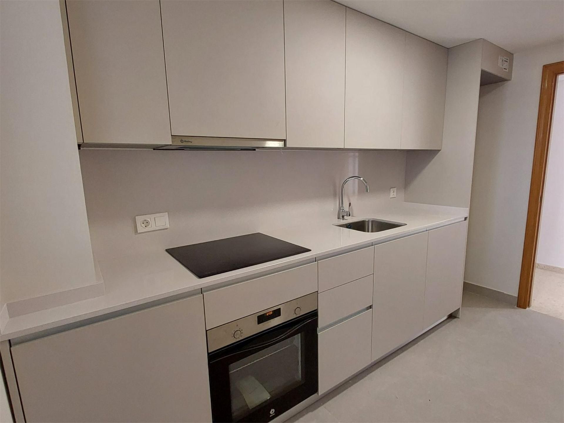Kitchen of Flat to rent in Alicante / Alacant  with Air Conditioner, Terrace and Swimming Pool