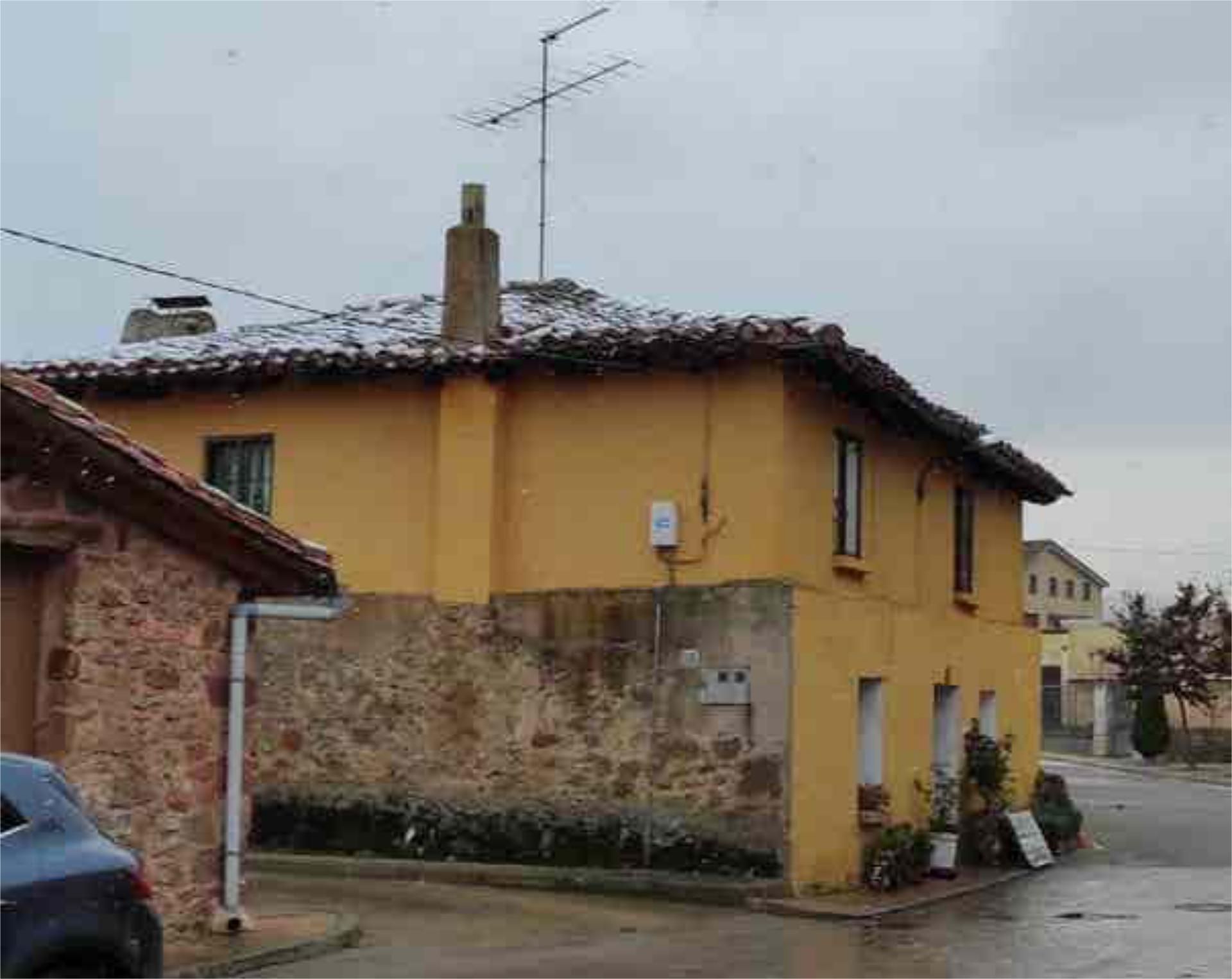 Vista exterior de Casa o chalet en venta en Villasur de Herreros