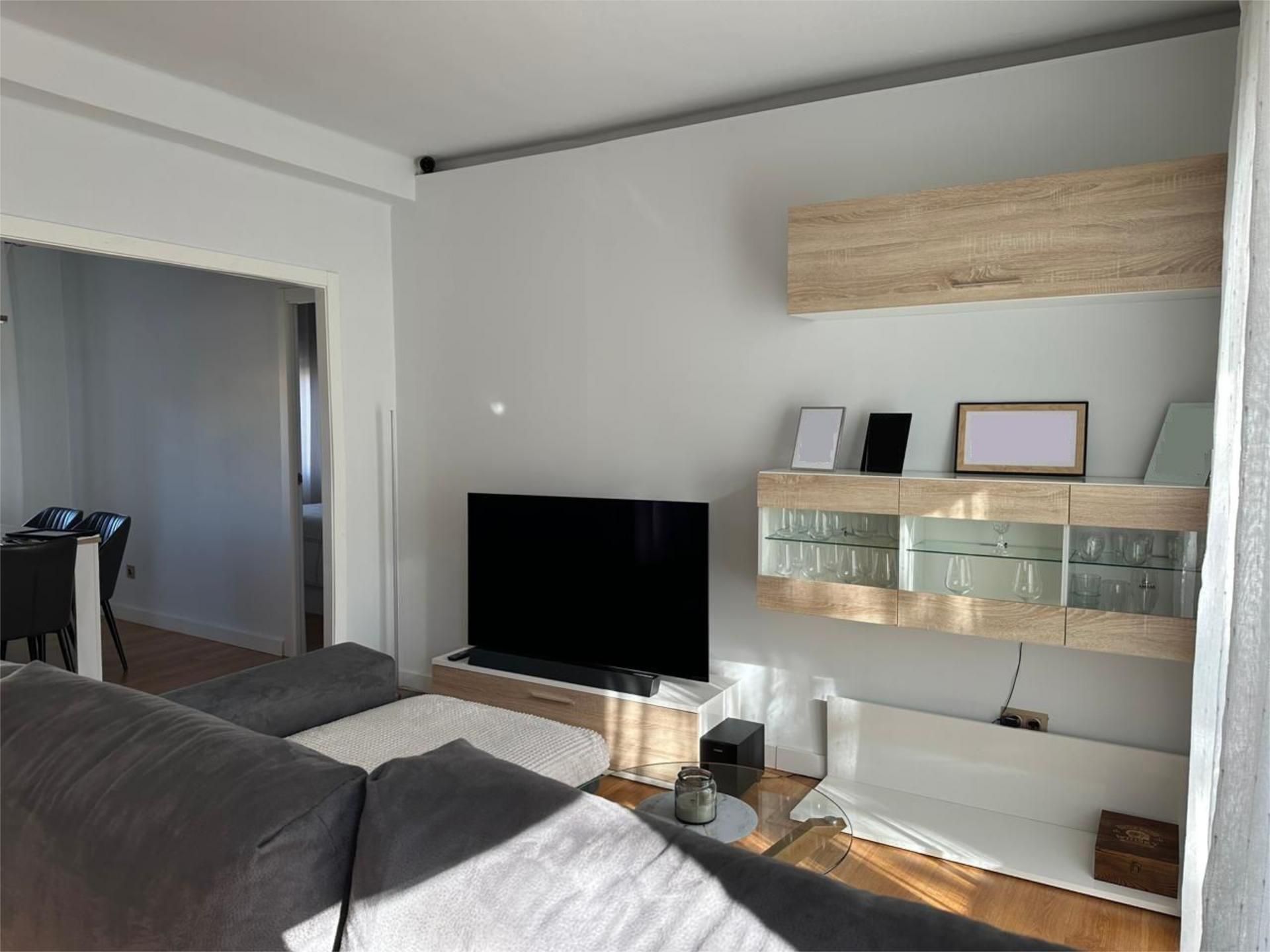 Sala de estar de Piso en venta en  Zaragoza Capital con Aire acondicionado y Balcón