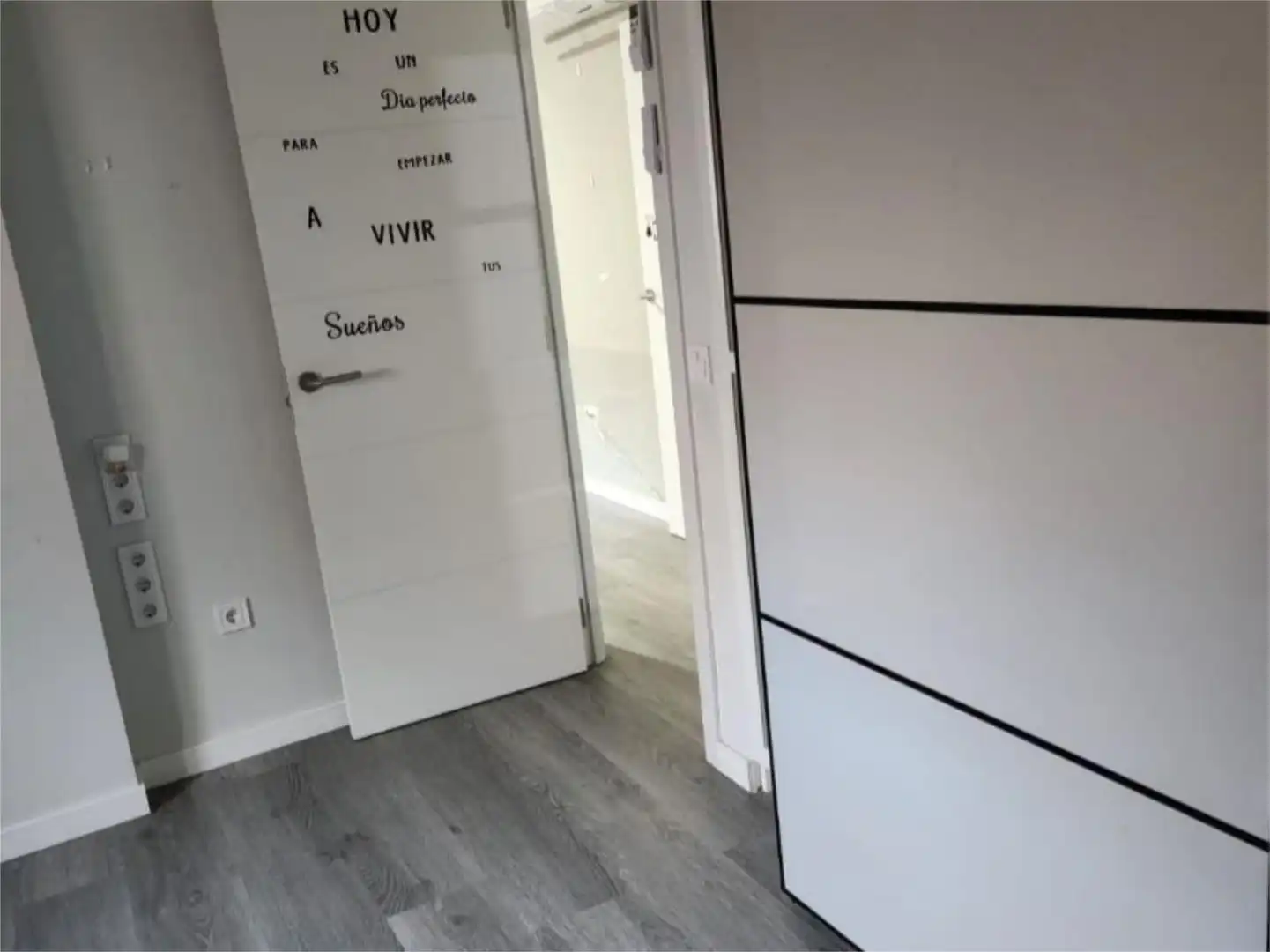 Flat for sale in Calle Goya, 2, Parque Ayala - Jardín de la Abadía - Huelín Flat for sale in Málaga with Air Conditioner, Heating and Private garden