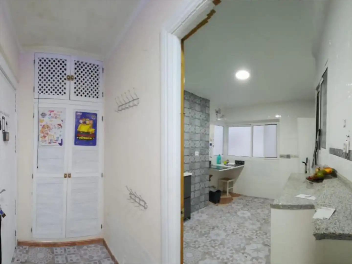 Flat for sale in Calle Goya, 2, Parque Ayala - Jardín de la Abadía - Huelín Bathroom of Flat for sale in Málaga with Air Conditioner, Heating and Private garden
