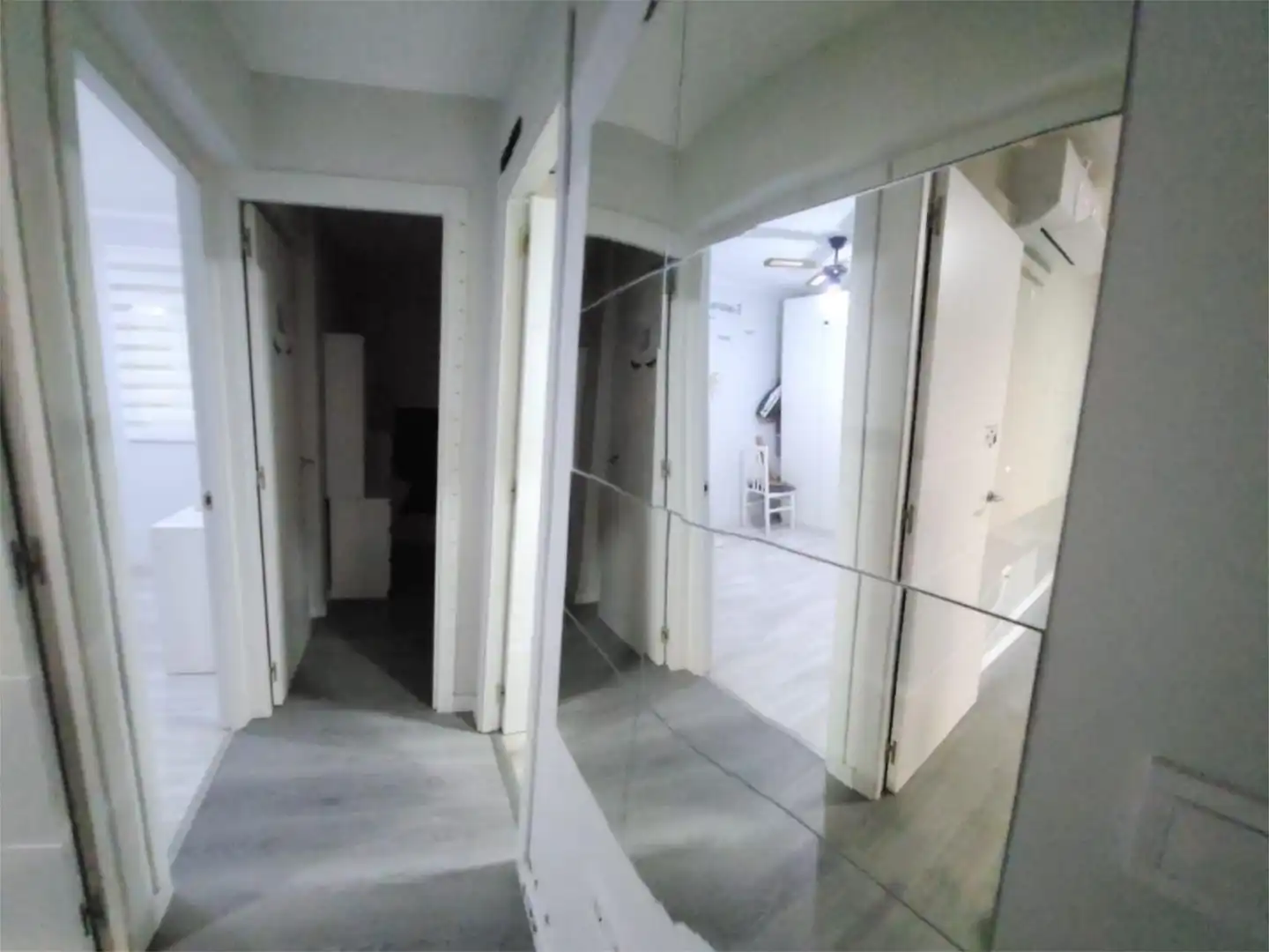 Flat for sale in Calle Goya, 2, Parque Ayala - Jardín de la Abadía - Huelín Flat for sale in Málaga with Air Conditioner, Heating and Private garden