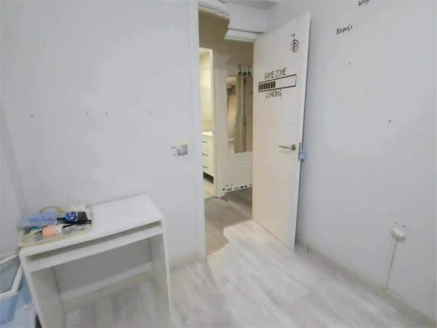 Flat for sale in Calle Goya, 2, Parque Ayala - Jardín de la Abadía - Huelín Flat for sale in Málaga with Air Conditioner, Heating and Private garden