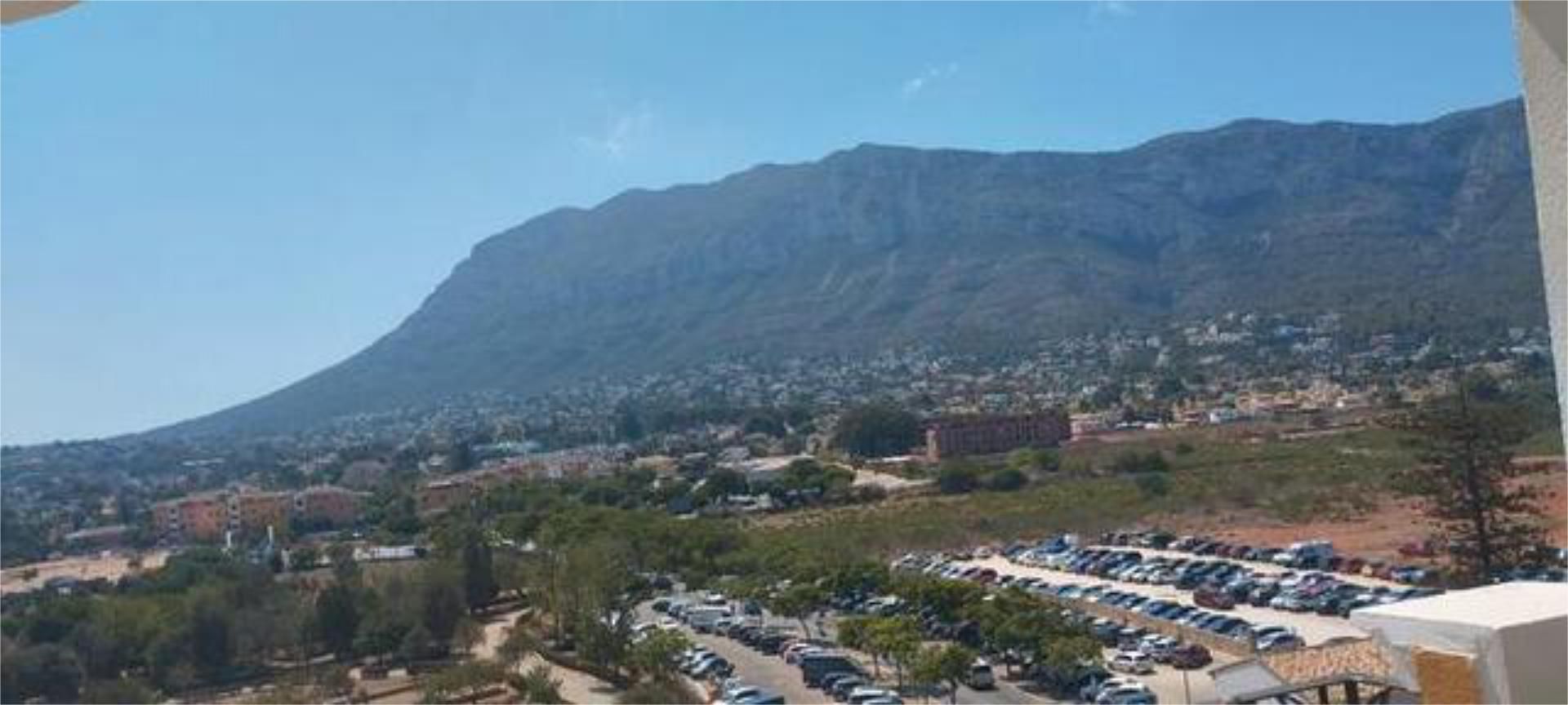 Àtic per a compartir a Saladar