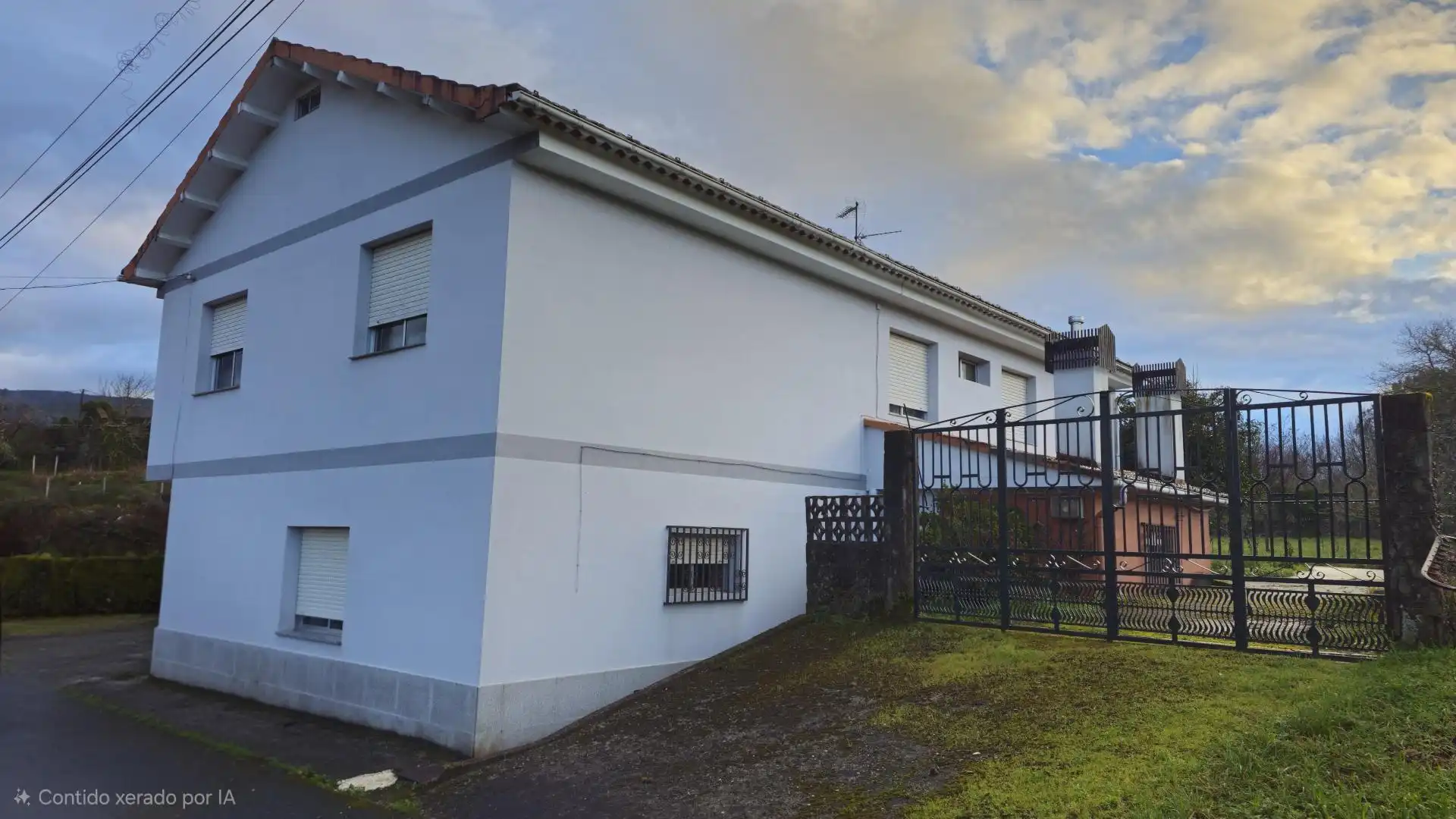 Exterior view of Houses for sale in Covelo  with Balcony