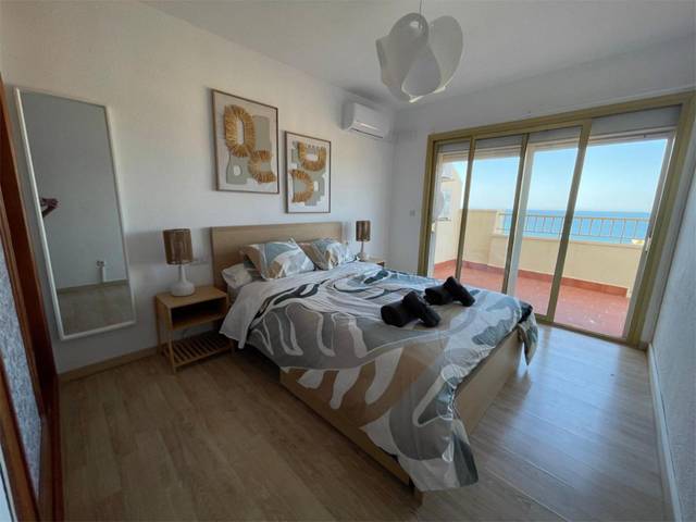 Ático en Alquiler en Avenida Nuestro Padre Jesús Cautivo, 46 en Playa de los Boliches