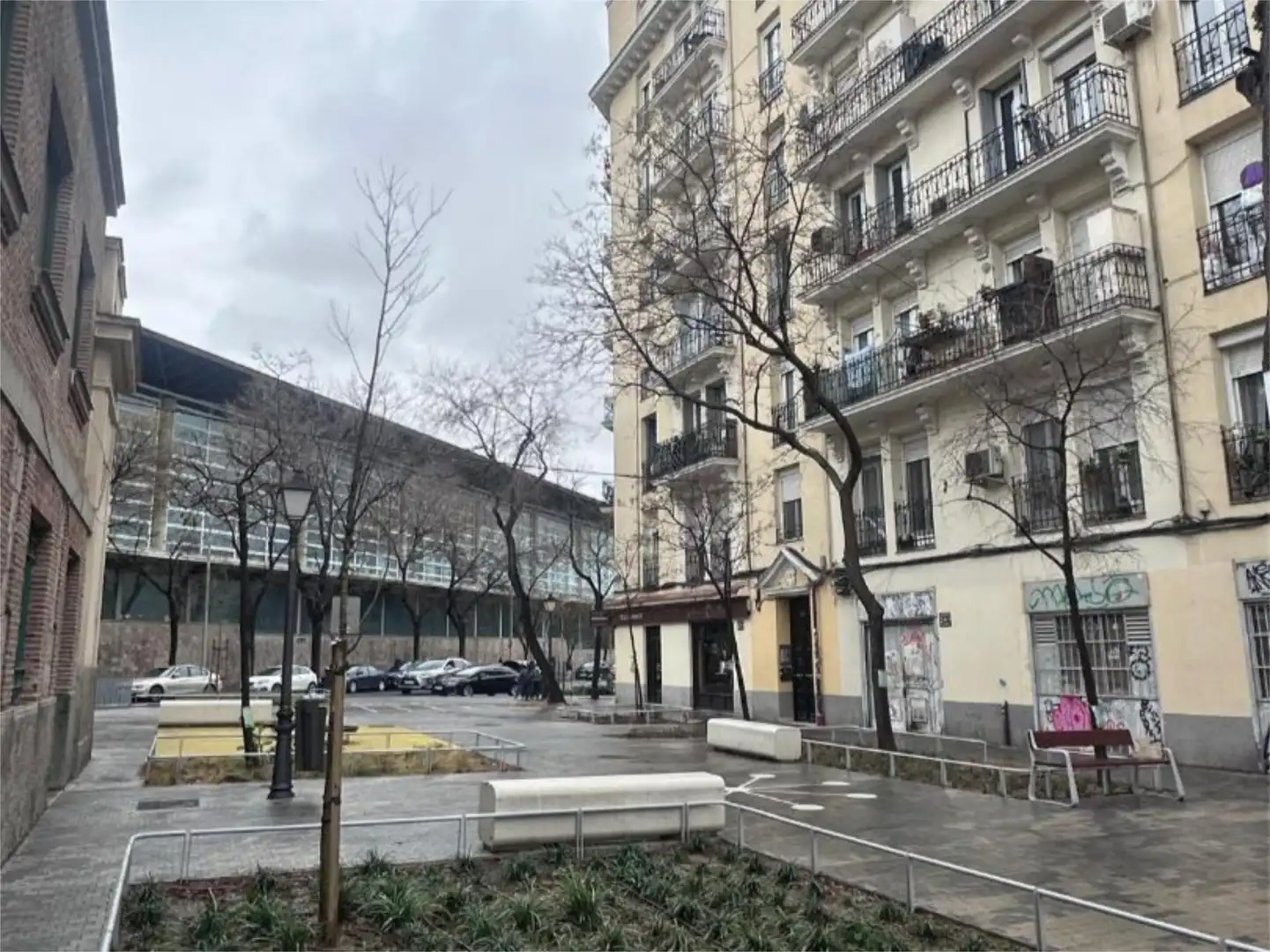 Piso en venta en Calle de Murcia, 30, Palos de Moguer Vista exterior de Piso en venta en Madrid con Calefacción y Amueblado