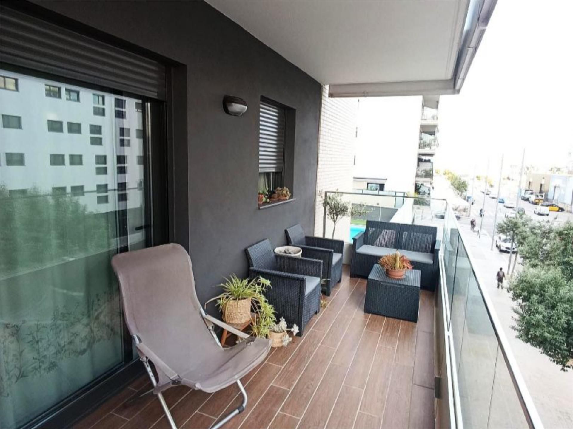 Piso en venta en Carrer D'antoni Bori, 6, Port Terraza de Piso en venta en Badalona con Aire acondicionado, Terraza y Piscina