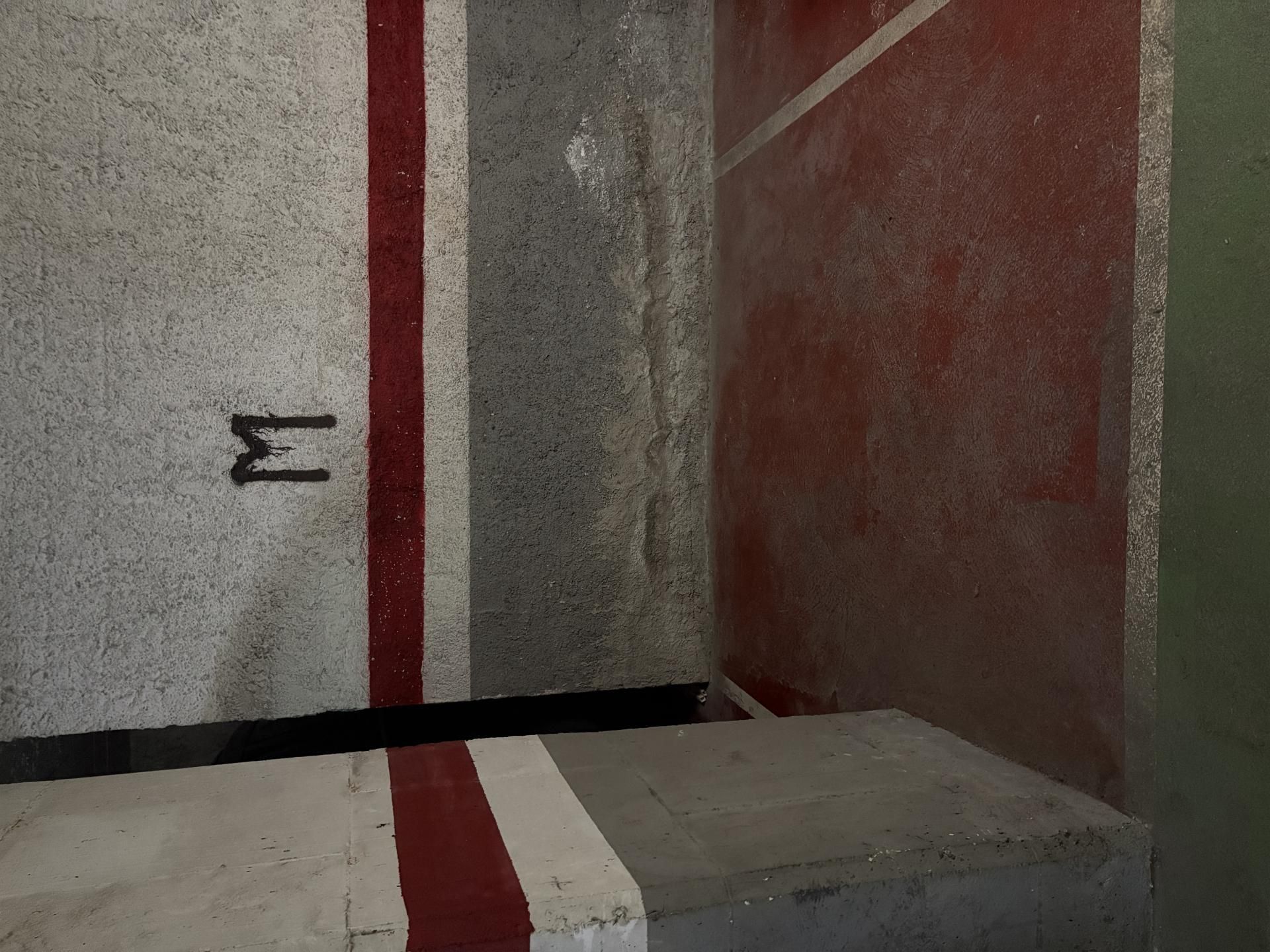 Garatge en venda en Cornellà de Llobregat