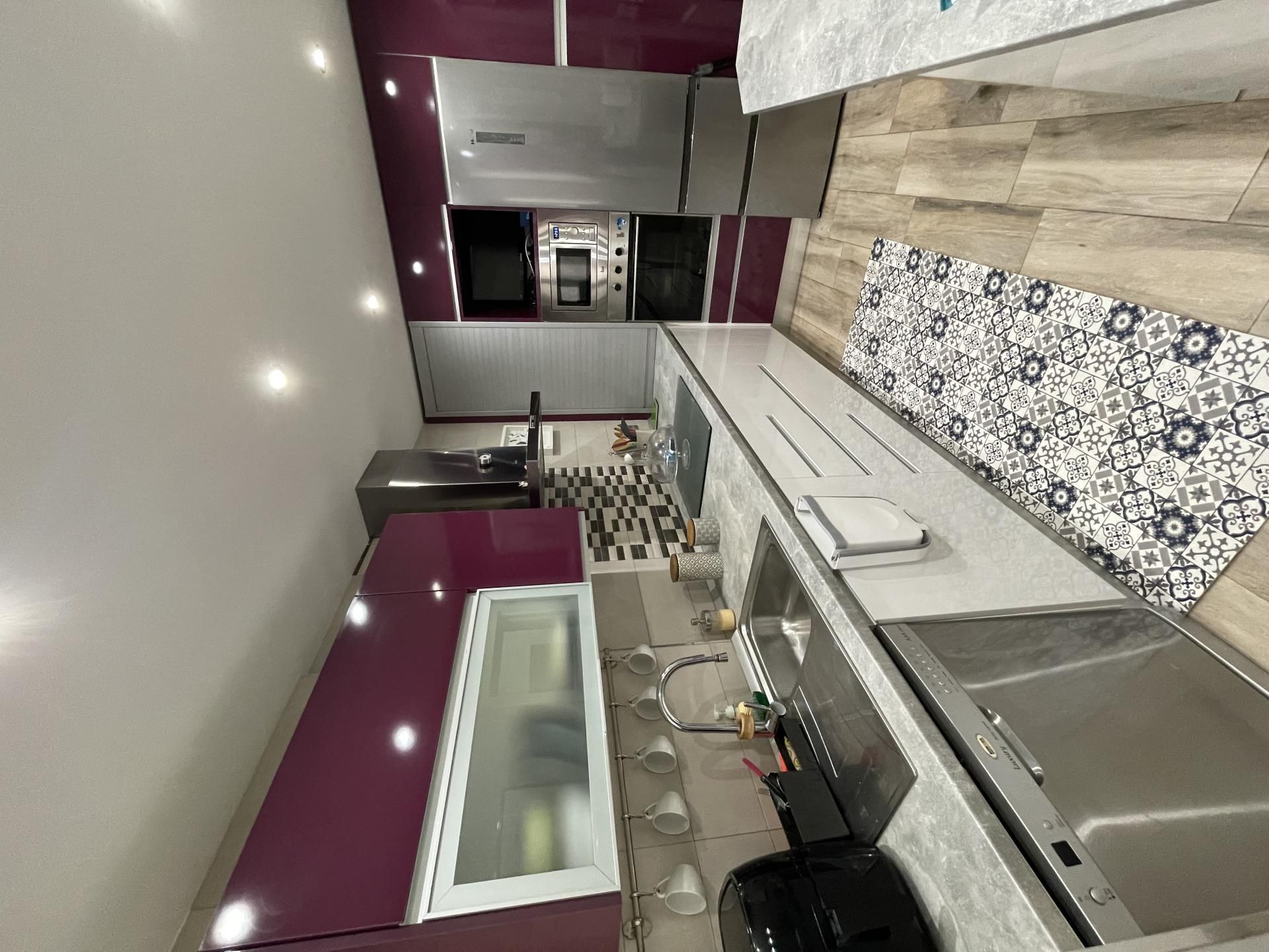 Cuina de Pis en venda en Úbeda amb Aire condicionat i Balcó