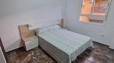 Foto 2 de Pis de lloguer a Calle Pintor Pablo Picasso, 18, Zona Hospital, Linares