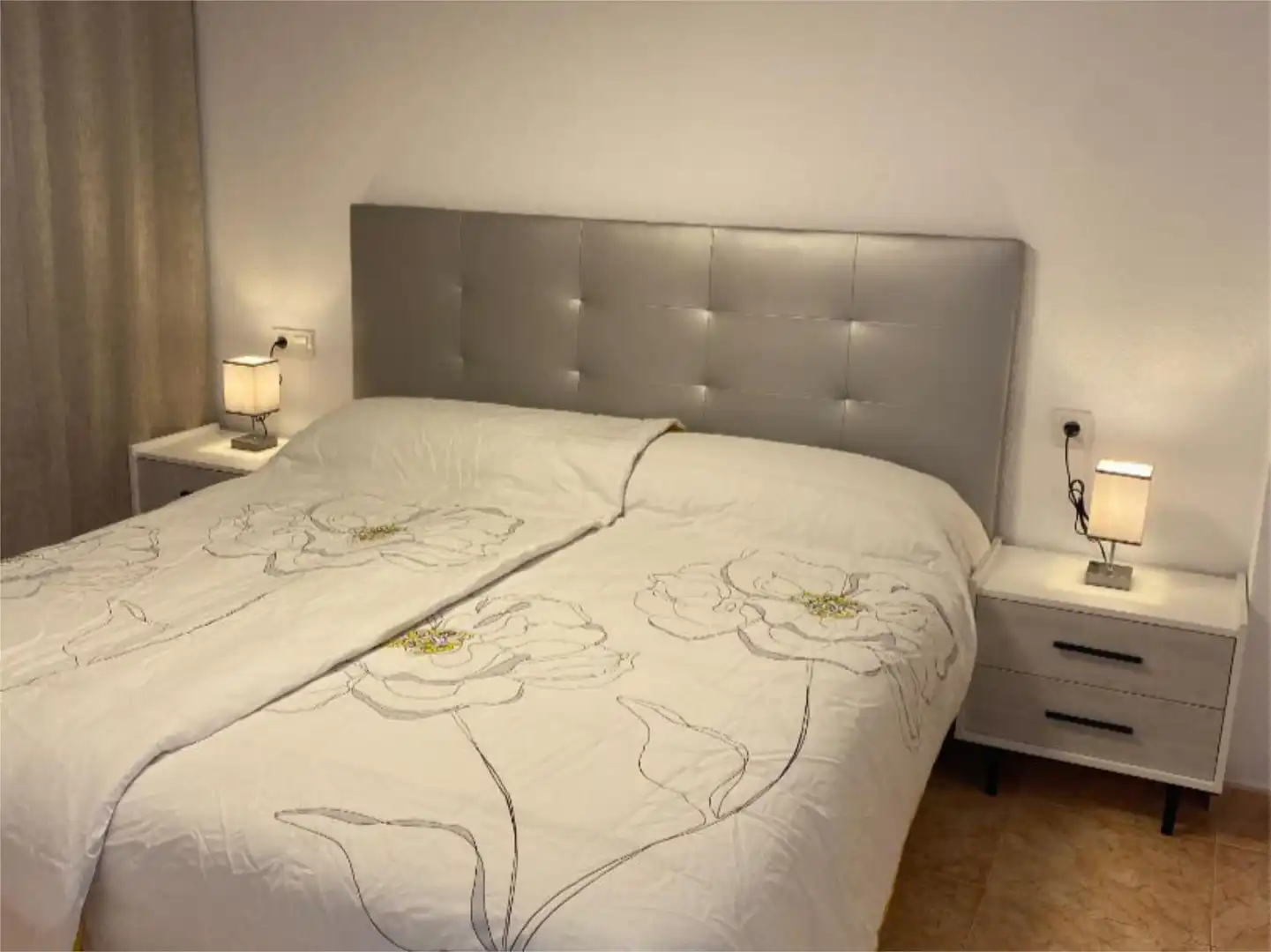 Apartament de lloguer a Avenida de Uruguay, 10, Playa Poniente Apartament de lloguer a Avenida de Uruguay, 10, Playa Poniente