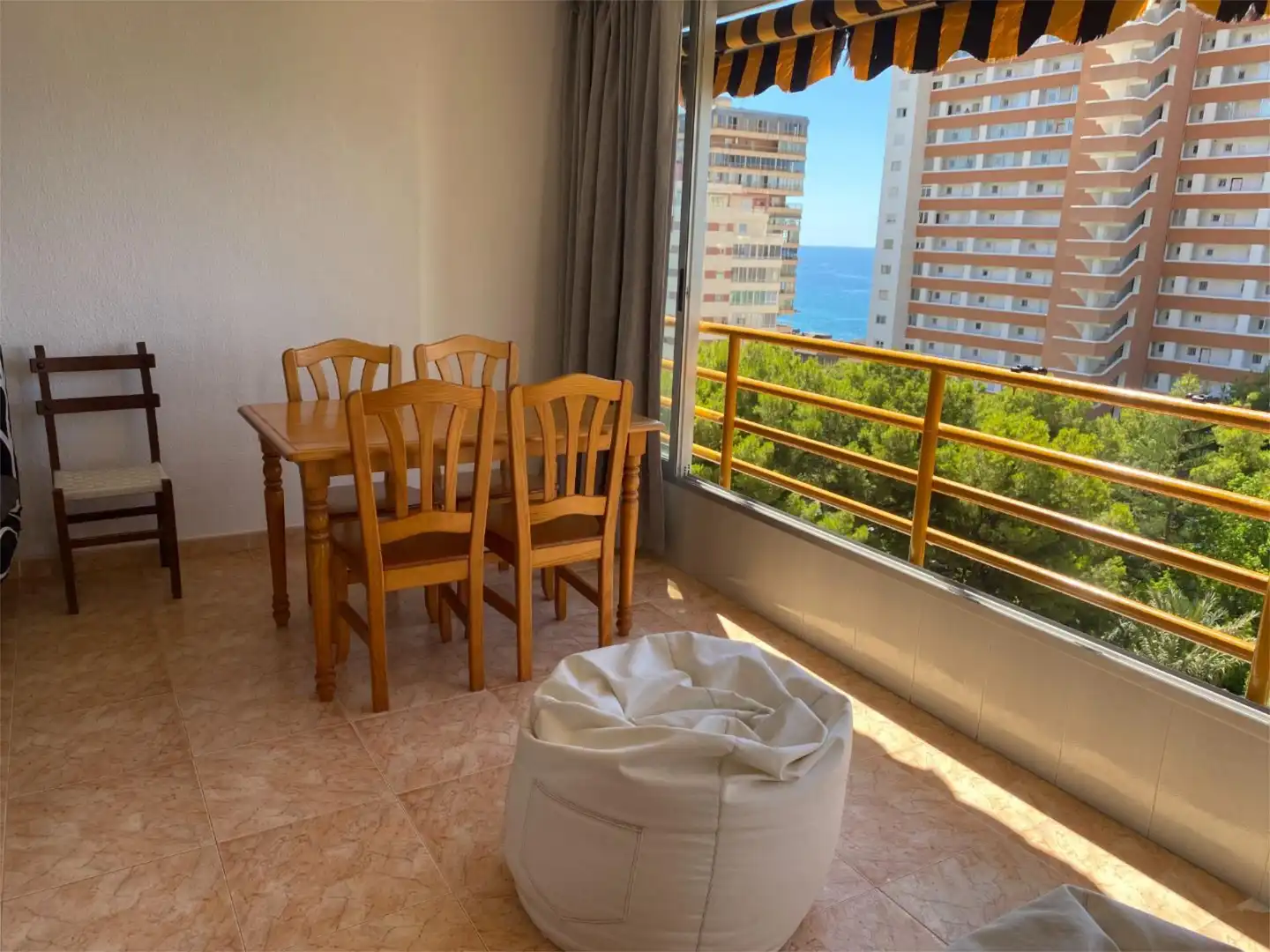 Apartament de lloguer a Avenida de Uruguay, 10, Playa Poniente Apartament de lloguer a Avenida de Uruguay, 10, Playa Poniente