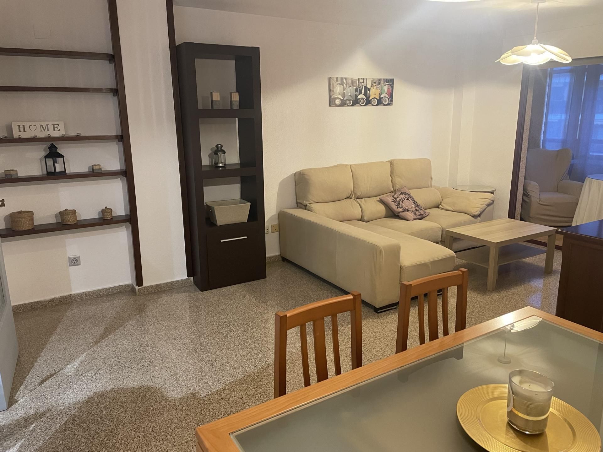 Living room of Flat to rent in San Vicente del Raspeig / Sant Vicent del Raspeig  with Air Conditioner and Furnished