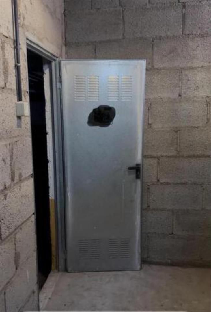 Parking of Box room to rent in Candelaria