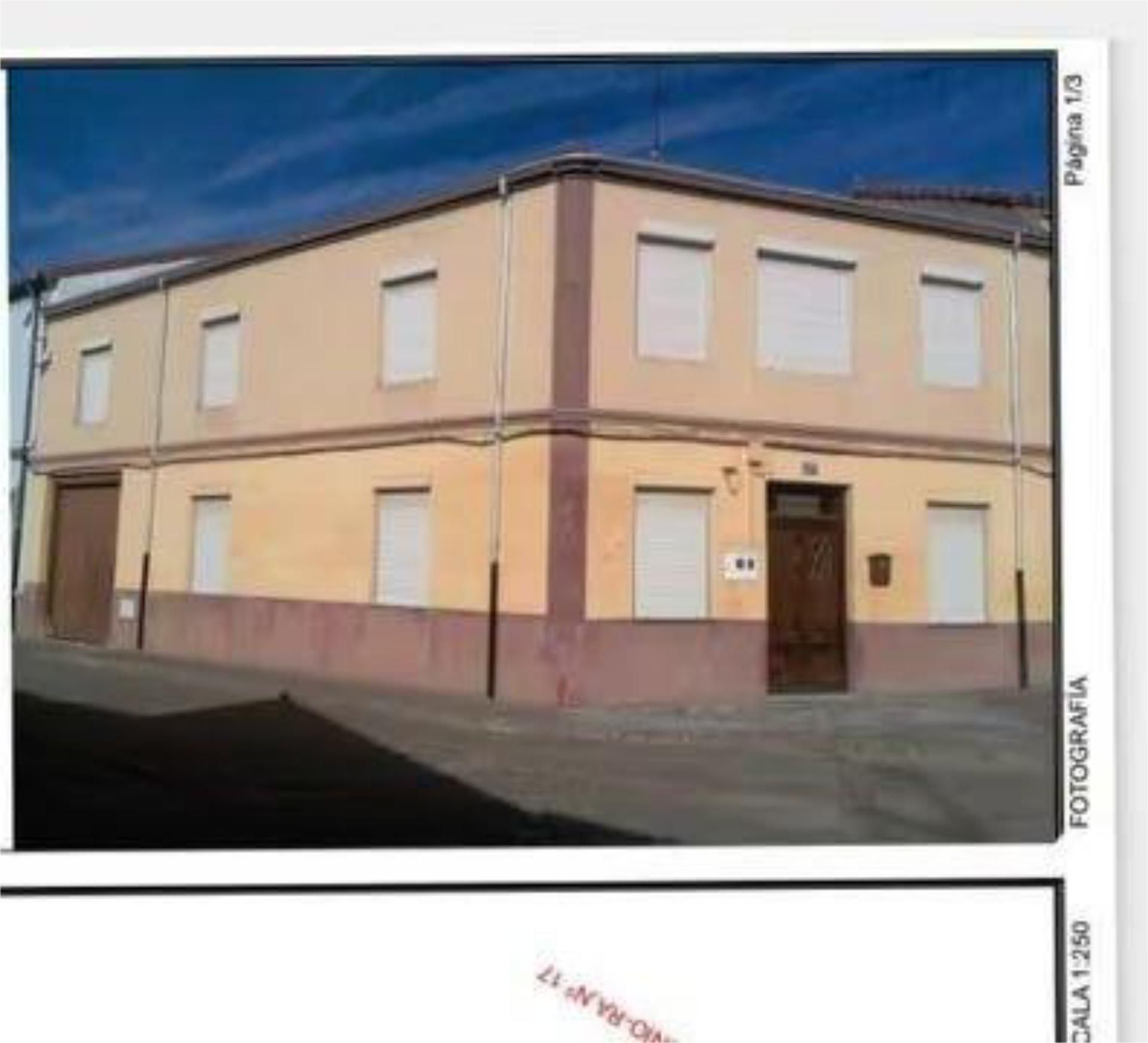 Exterior view of House or chalet for sale in Regueras de Arriba  with Terrace