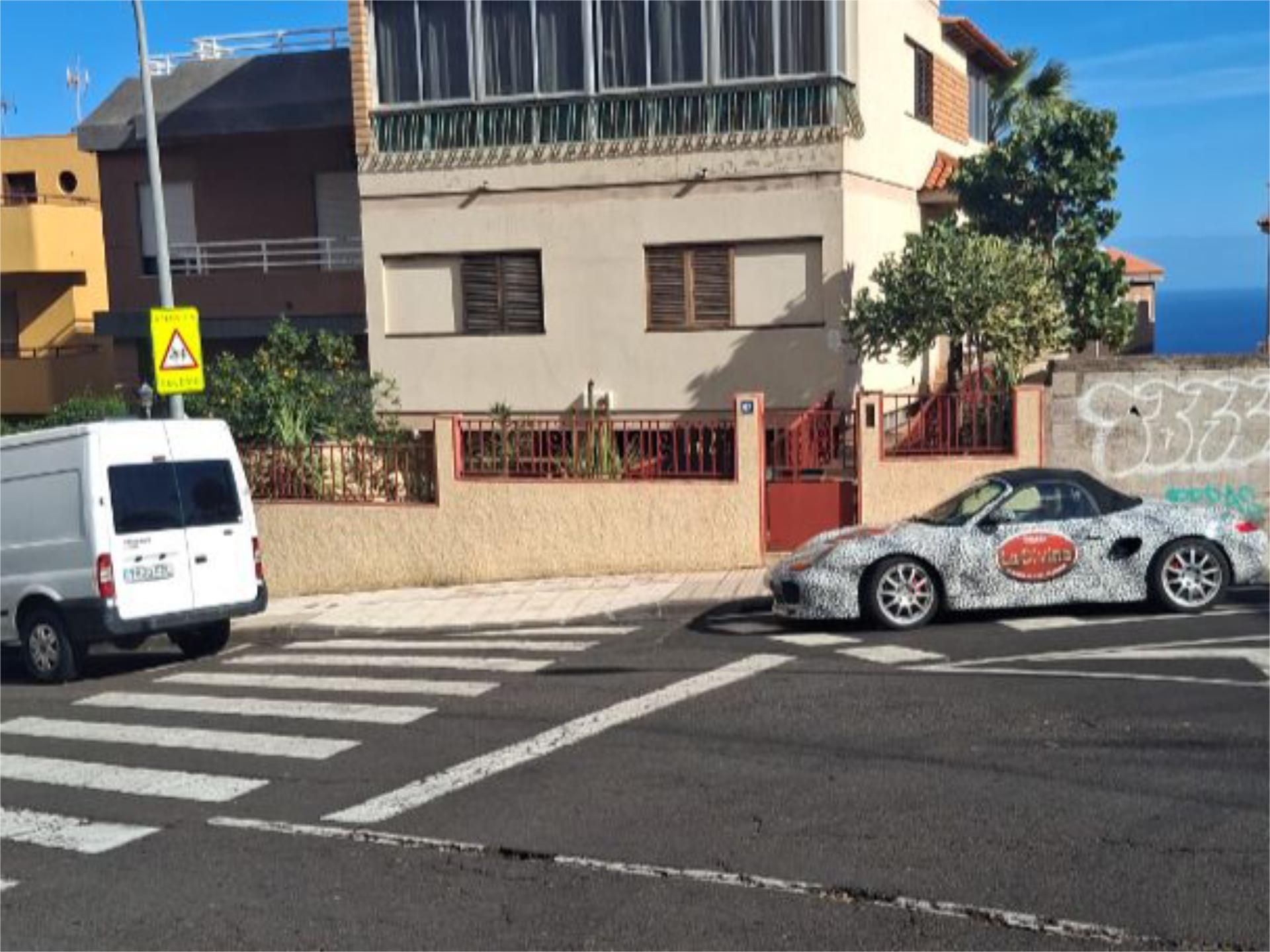 Vista exterior de Pis en venda en  Santa Cruz de Tenerife Capital amb Jardí privat