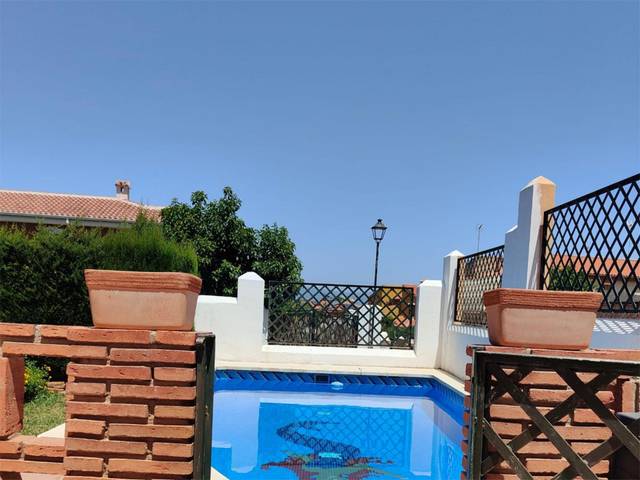 Casa-chalet en Alquiler en Avenida Solidaridad, 5A en Manantiales - Lagar - Cortijo