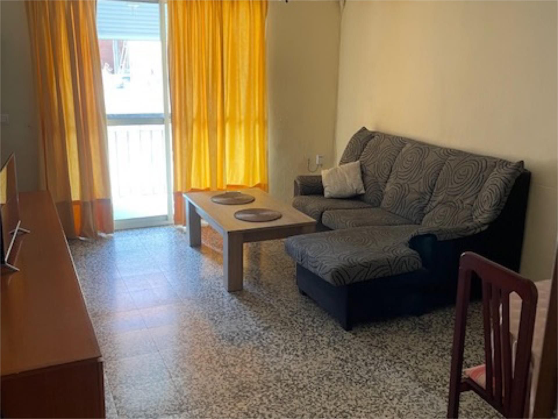 Sala d'estar de Pis de lloguer en  Sevilla Capital amb Aire condicionat, Calefacció i Terrassa