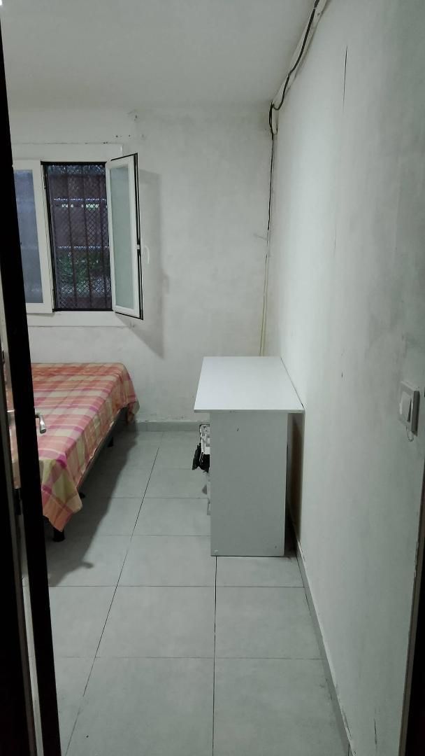 Bedroom of Flat to share in L'Hospitalet de Llobregat  with Furnished, Washing machine and Microwave