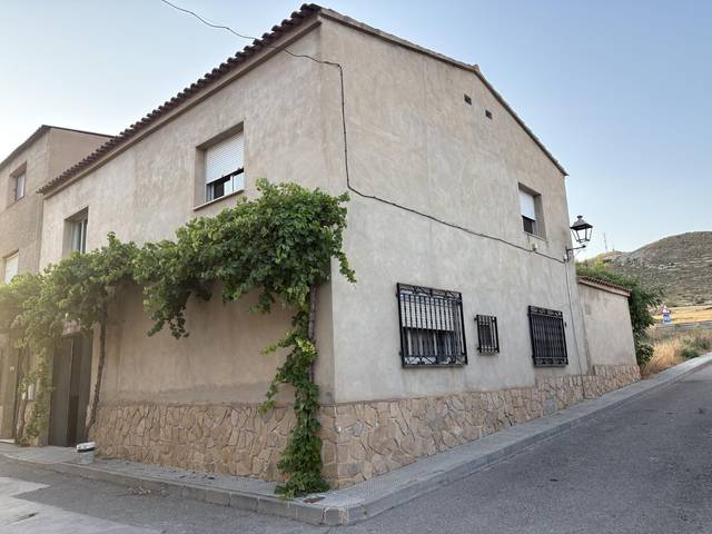 Casa adosada en Venta en Calle Peseta, 5 en Elche de la Sierra