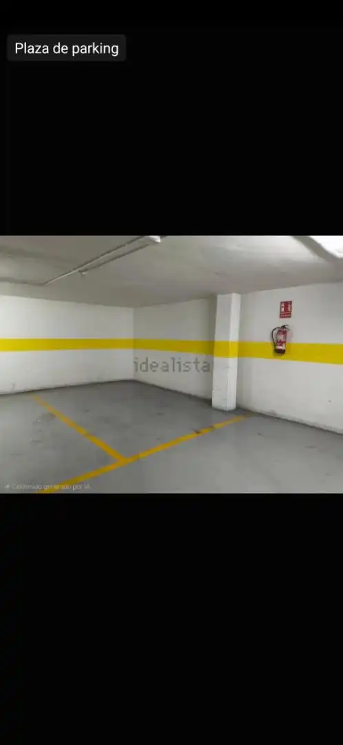 Garage for rent in Avinguda del Doctor Peset Aleixandre, 112, Barrio de Benicalap Parking of Garage for rent in Valencia