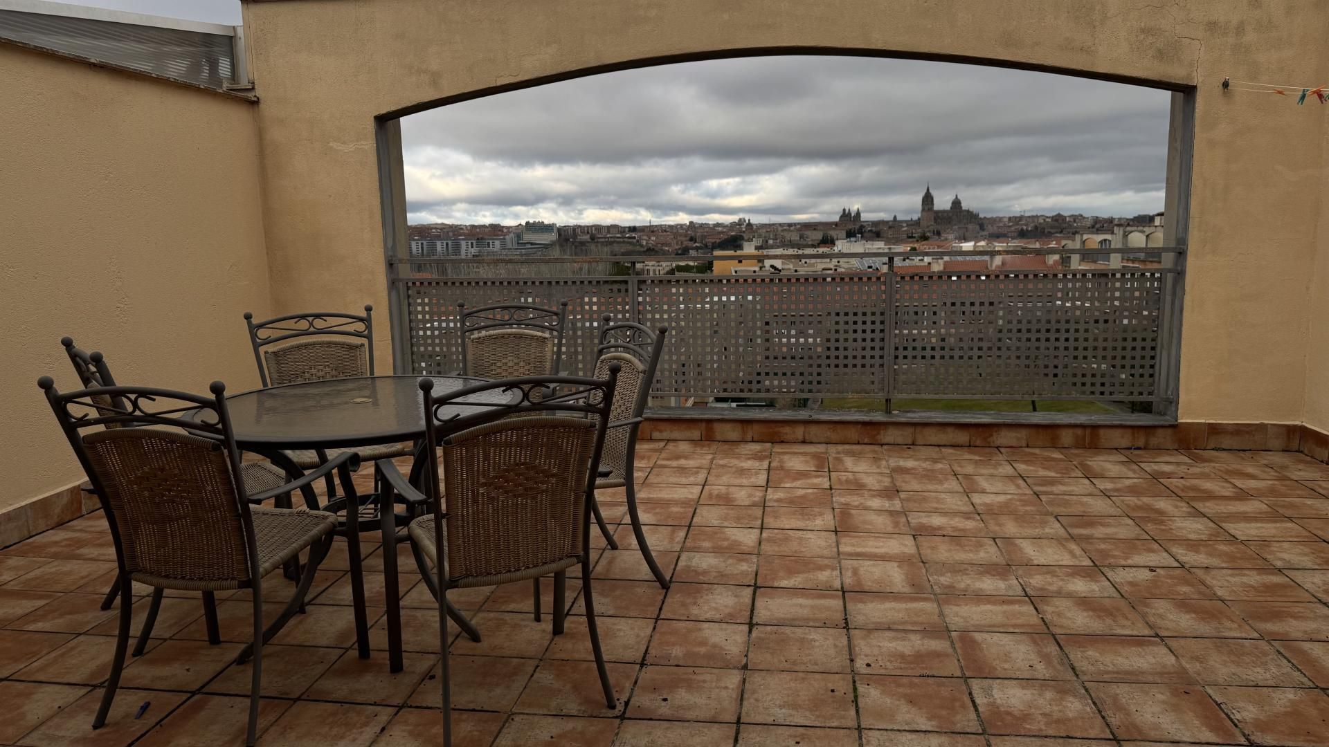 Terrace of House or chalet for sale in Salamanca Capital  with Terrace, Swimming Pool and Balcony