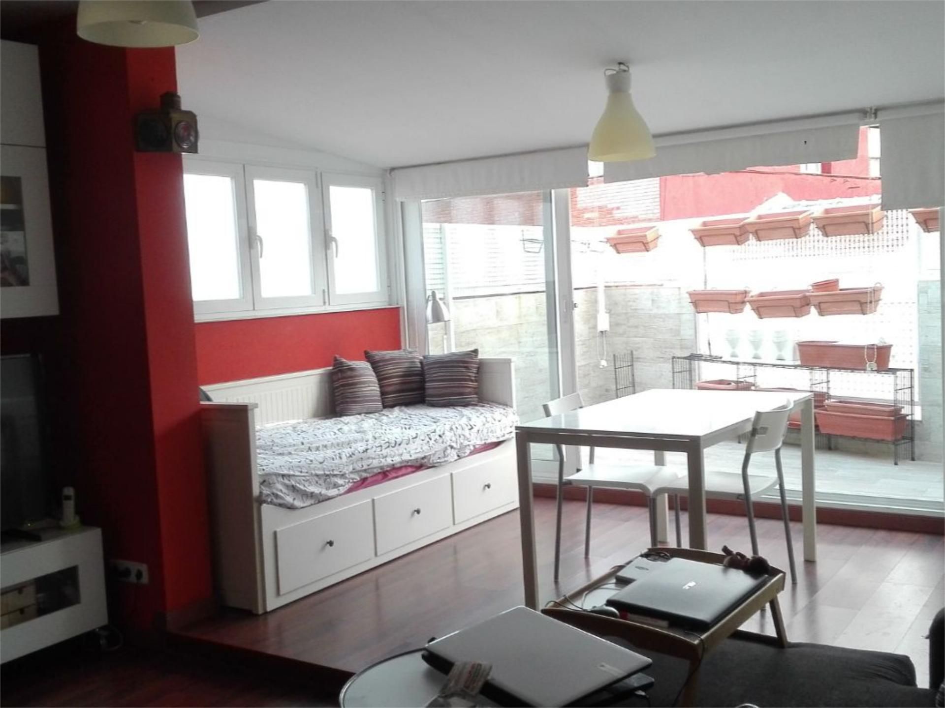 Dormitori de Pis de lloguer en  Madrid Capital amb Aire condicionat, Calefacció i Terrassa