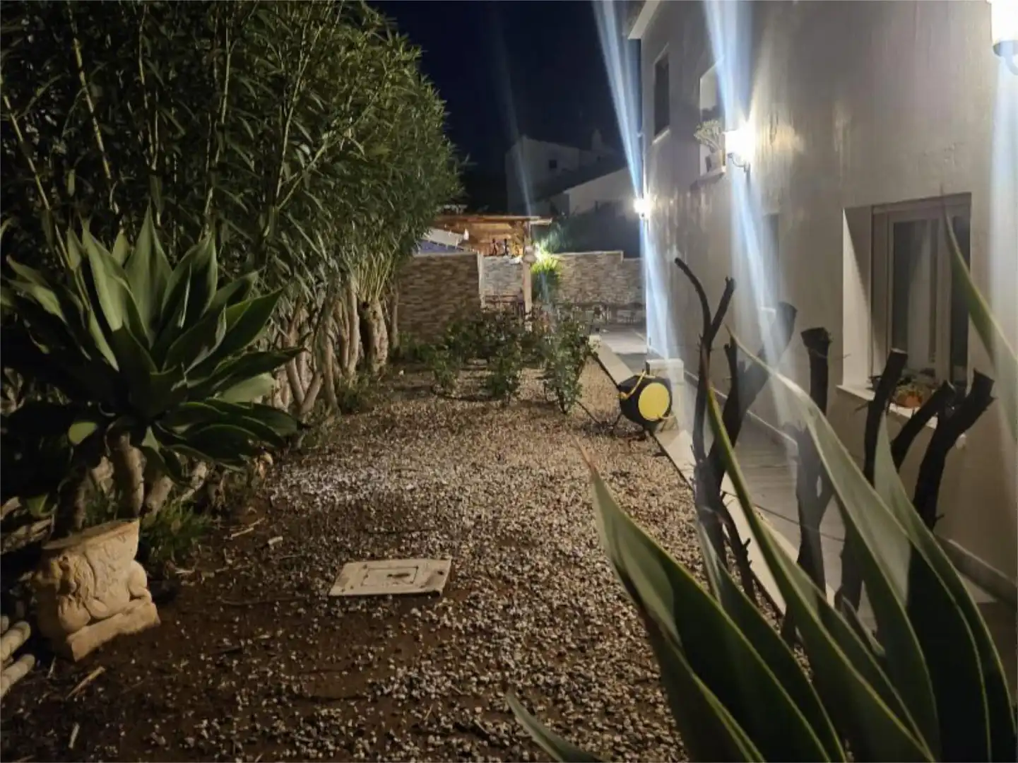 Pis en venda a Urbanización Carrió, 3, Carrió - La Merced - Los Pinos Vista exterior de Pis en venda en Calpe / Calp amb Aire condicionat, Calefacció i Jardí privat