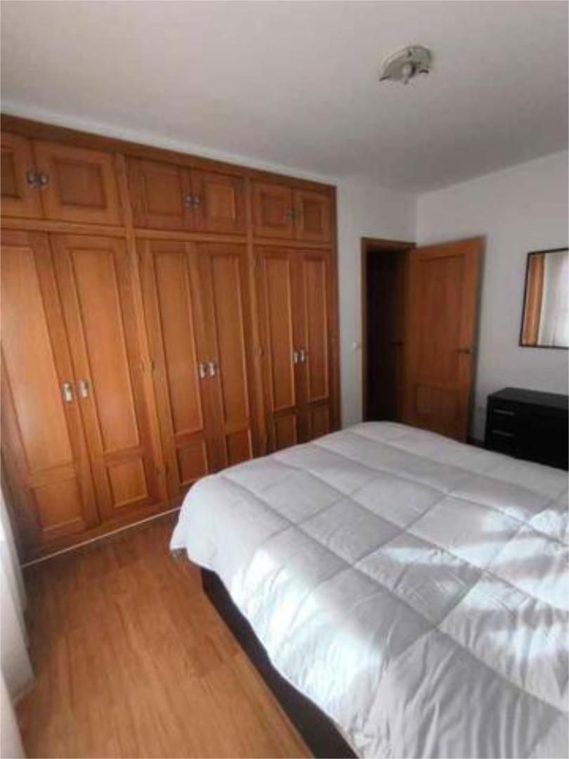 Dormitori de Pis de lloguer en  Córdoba Capital amb Terrassa i Moblat