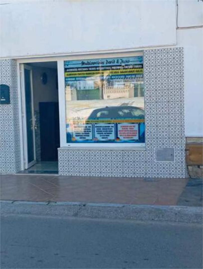 Office to rent in Torrox  with Air Conditioner