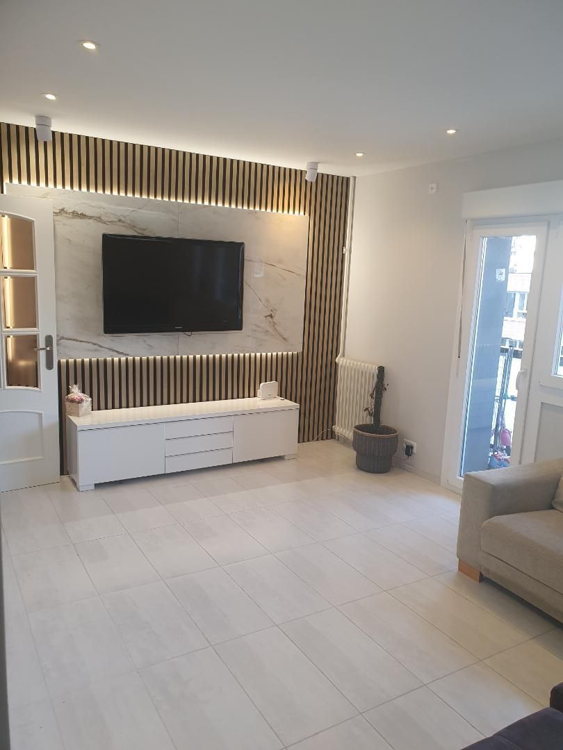 Living room of Flat for sale in  Pamplona / Iruña