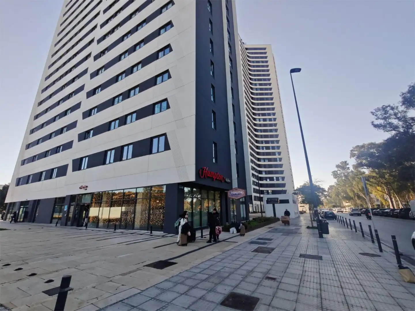 Wohnung zur Miete in Paseo Martiricos, 40, Martiricos - La Roca - La Rosaleda Außenansicht von Wohnung zur Miete in Málaga mit Klimaanlage, Heizung und Schwimmbad