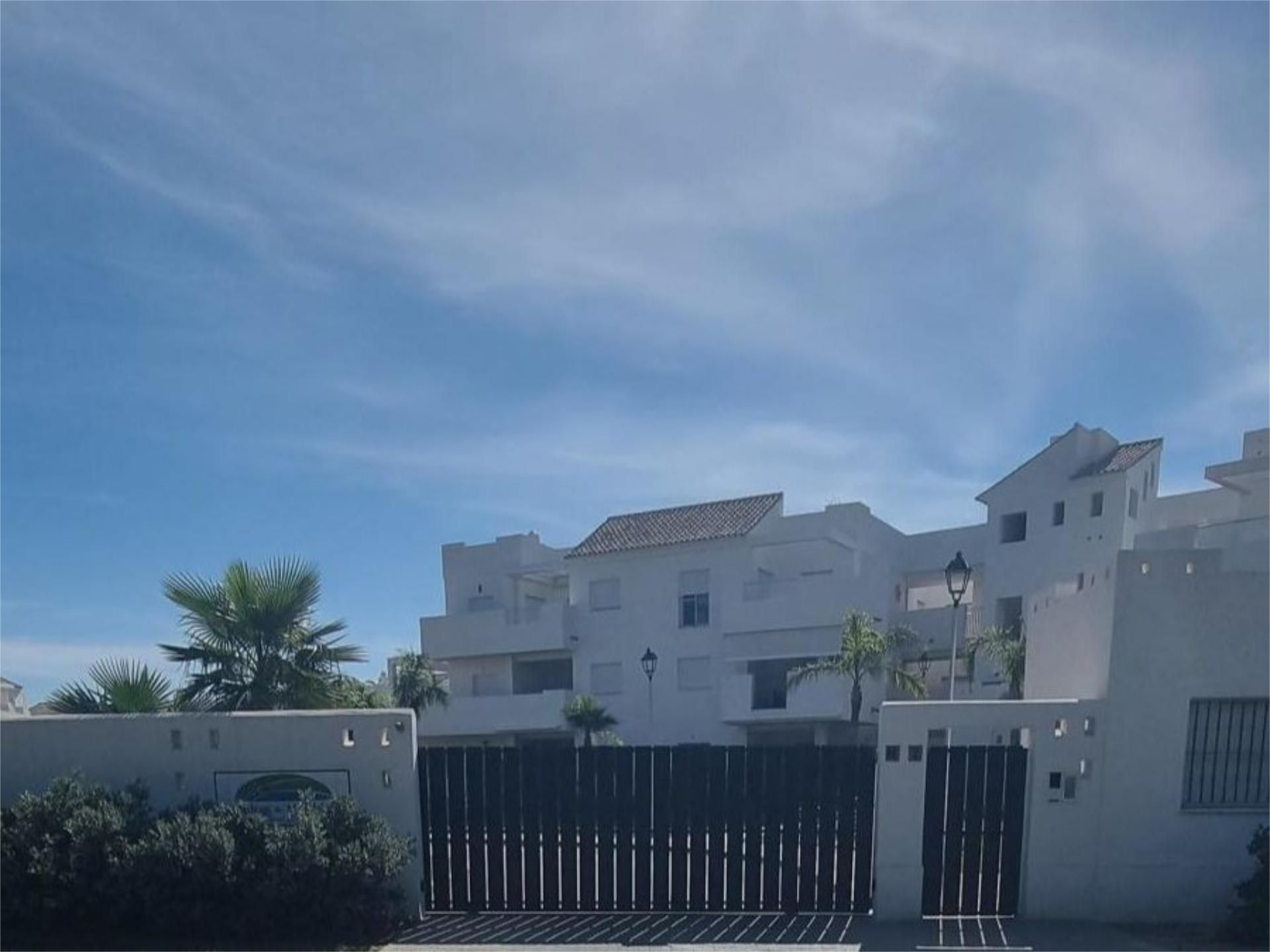 Exterior view of Flat to rent in Chipiona  with Air Conditioner, Heating and Terrace