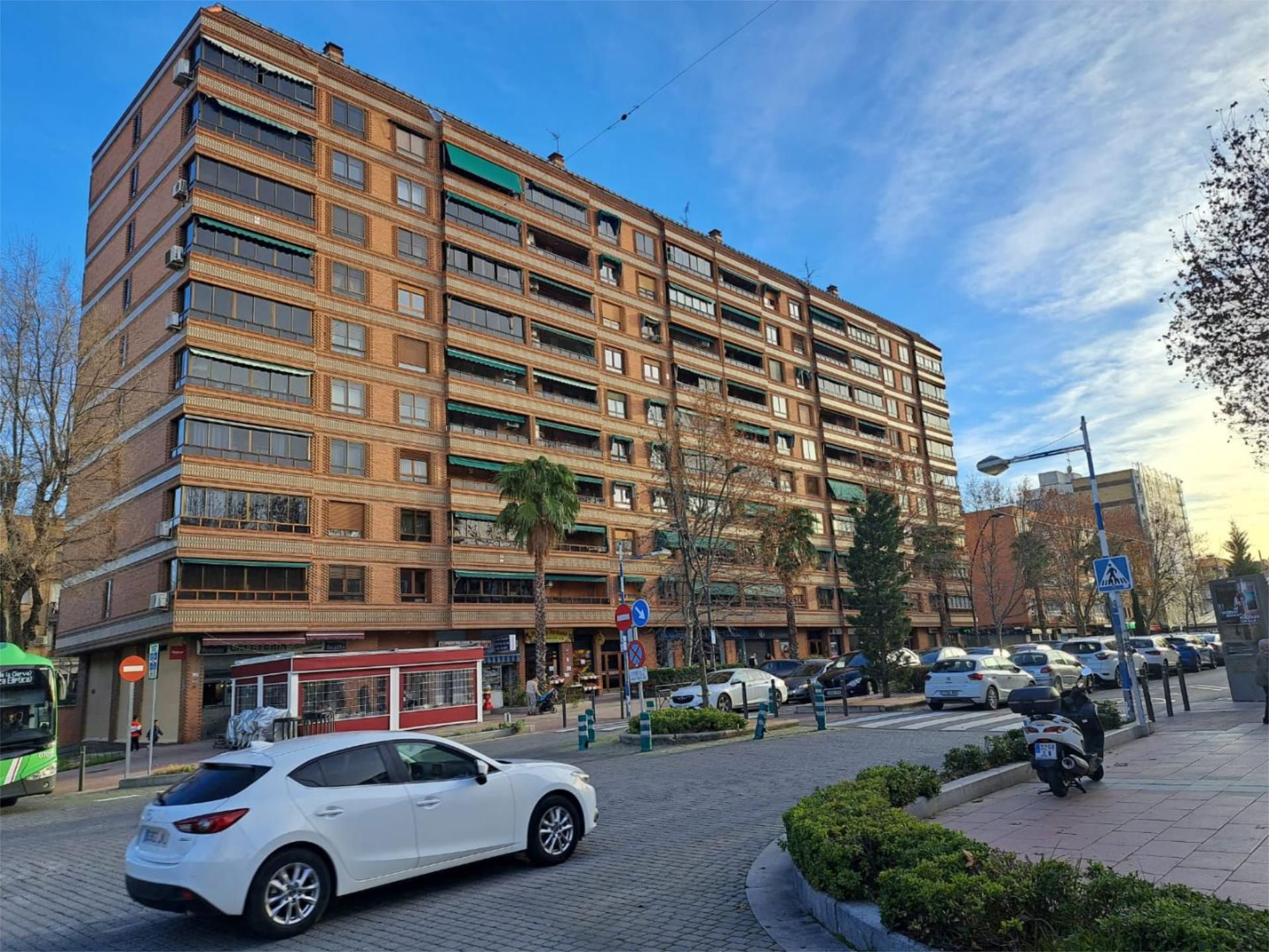 Exterior view of Flat for sale in Getafe  with Air Conditioner and Terrace