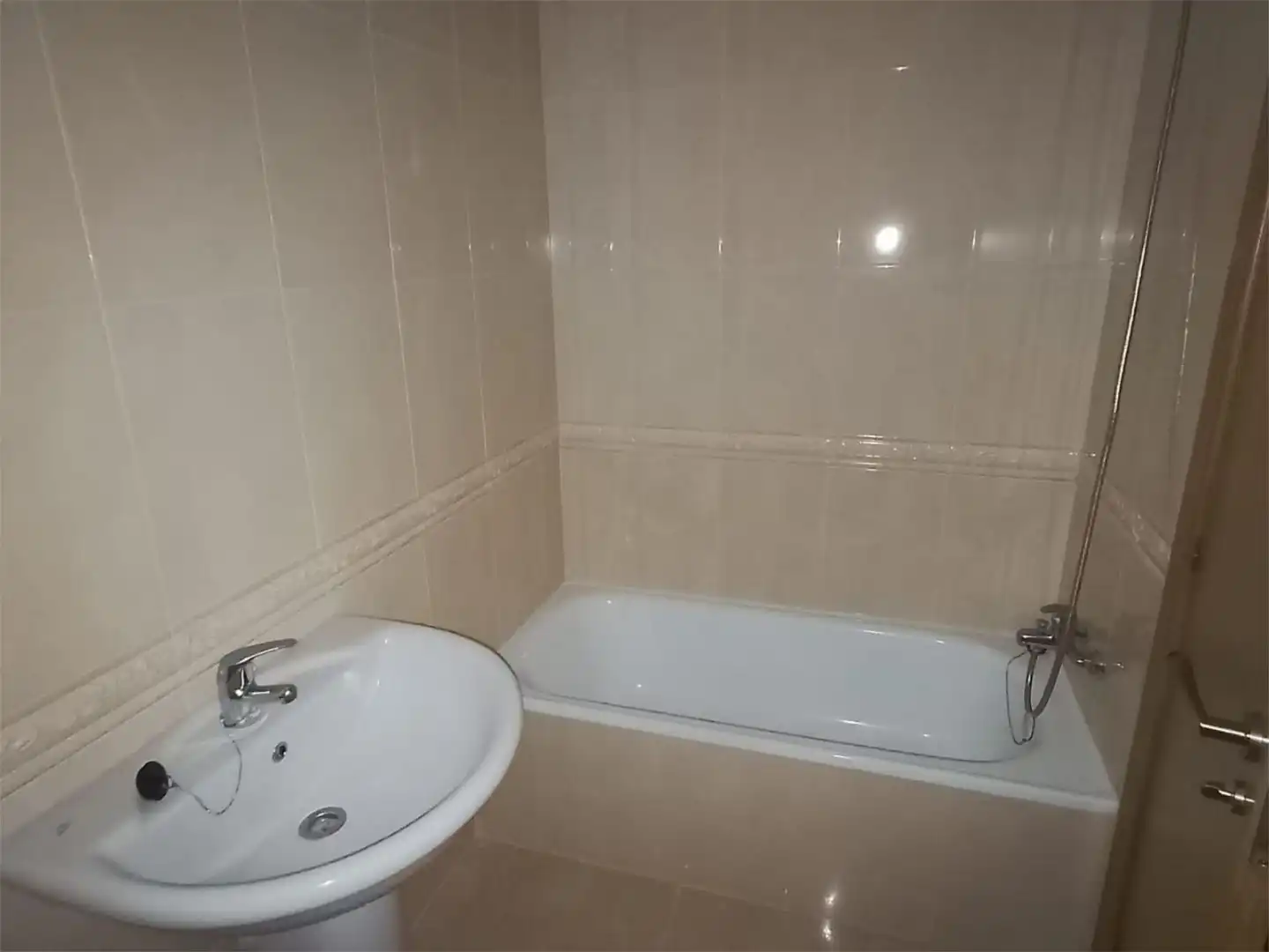 Bathroom of Flat for sale in Boiro  with Heating, Private garden and Parquet flooring