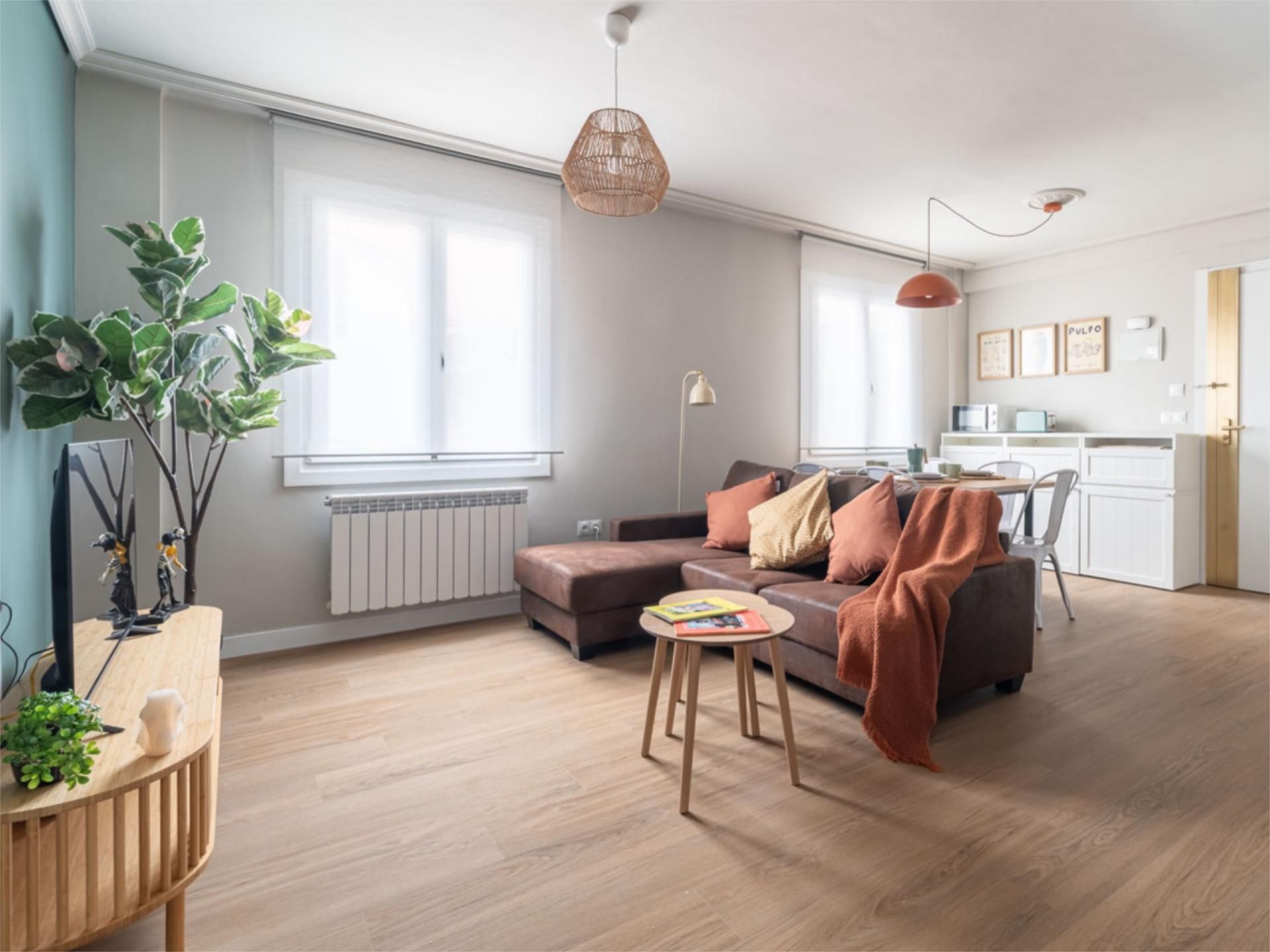 Piso para compartir en Rúa do Ecuador, 8, Plaza España - Corte Inglés Sala de estar de Piso para compartir en Vigo con Calefacción, Terraza y Amueblado